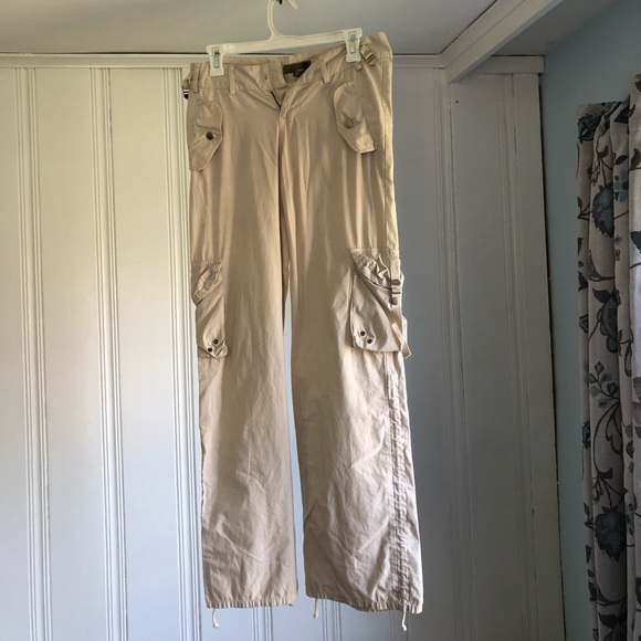 Forever 21 Pants - Beige/cream cargo utility pant